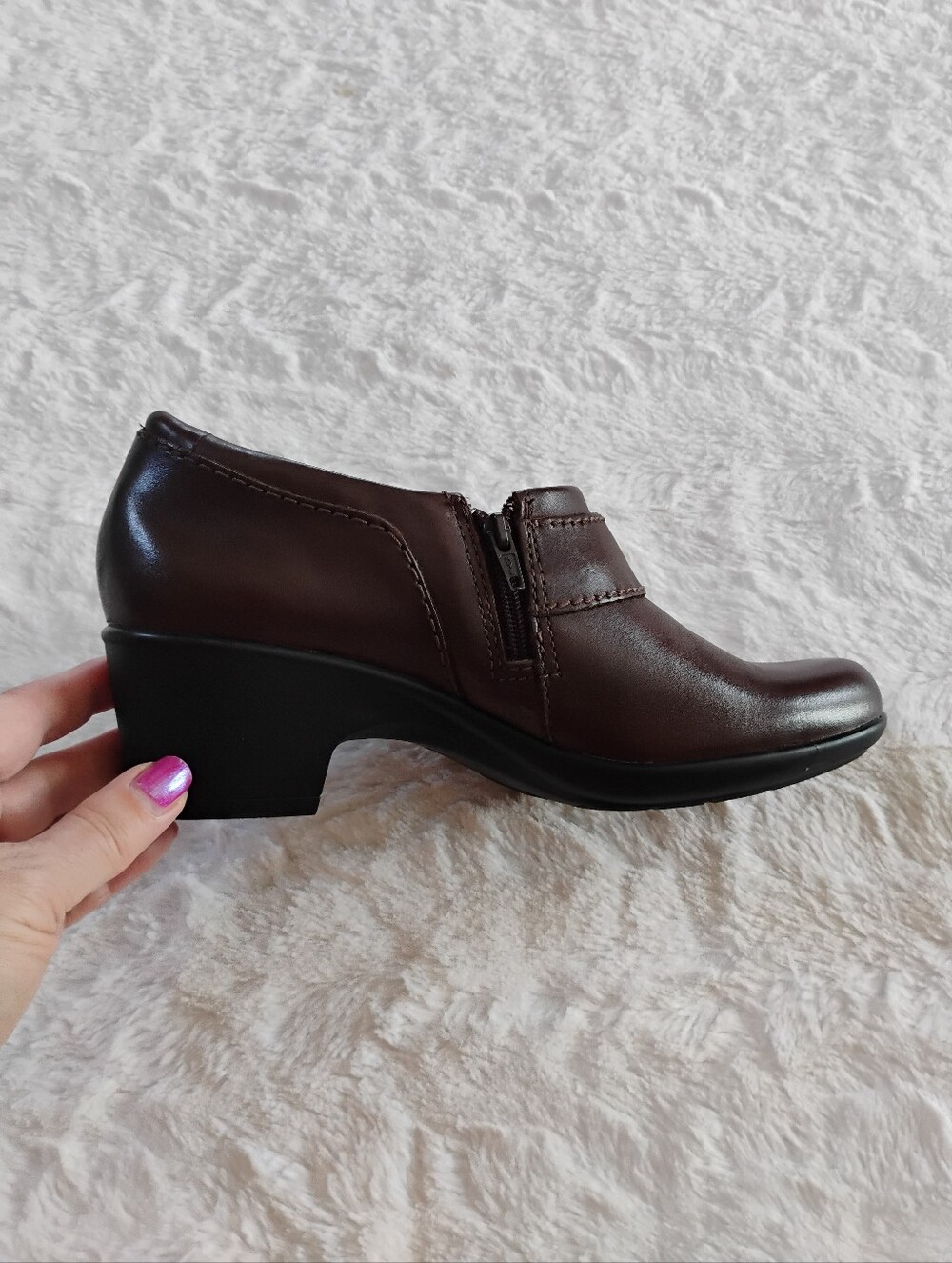 Clarks Collection Genette Curve Leather Side Zip Slip On Shoes - Picture 3 of 11